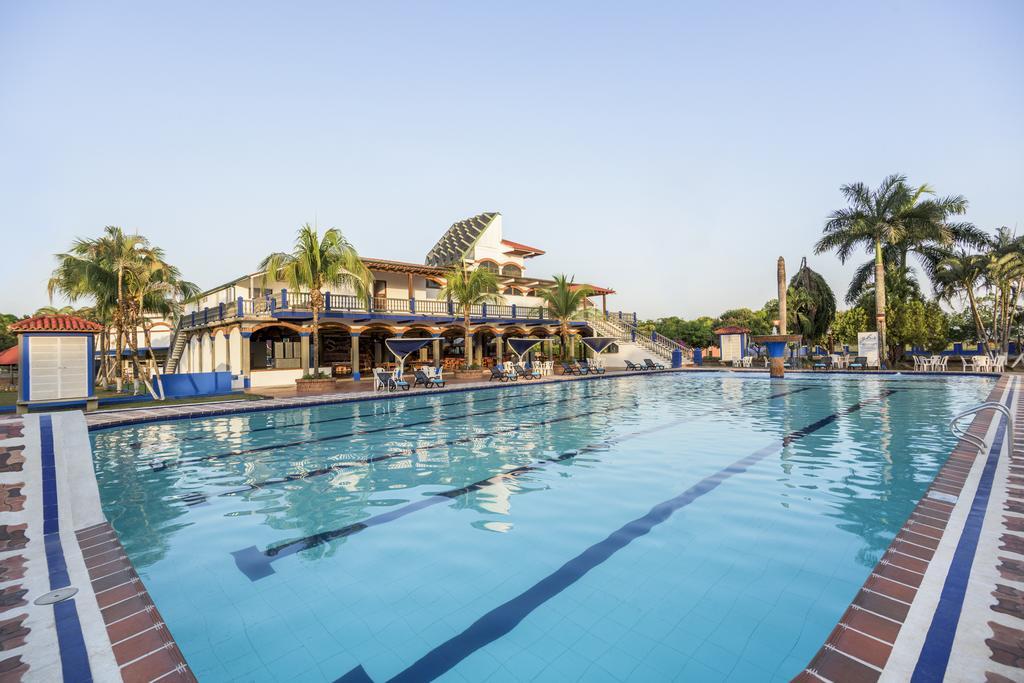 Hotel Sunrise By Hype Apiay ภายนอก รูปภาพ